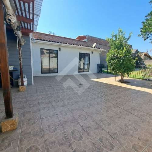 CASA Frankfort / Piramide