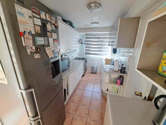 Vargas Buston - Metro (86466)