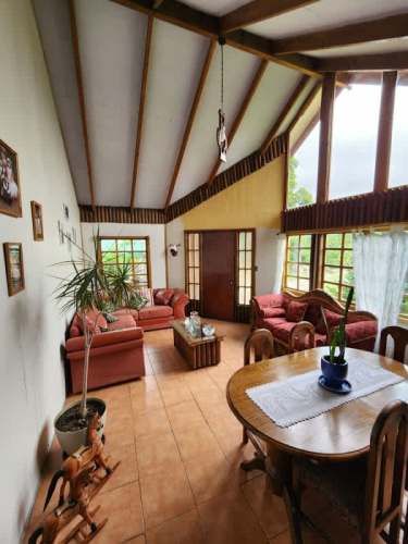 Parcela HERMOSA PARCELA EN VENTA, CON CASA Y PISCINA!