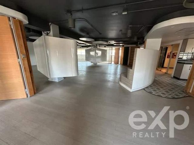 OFICINA Santa Rosa Esquina Alameda