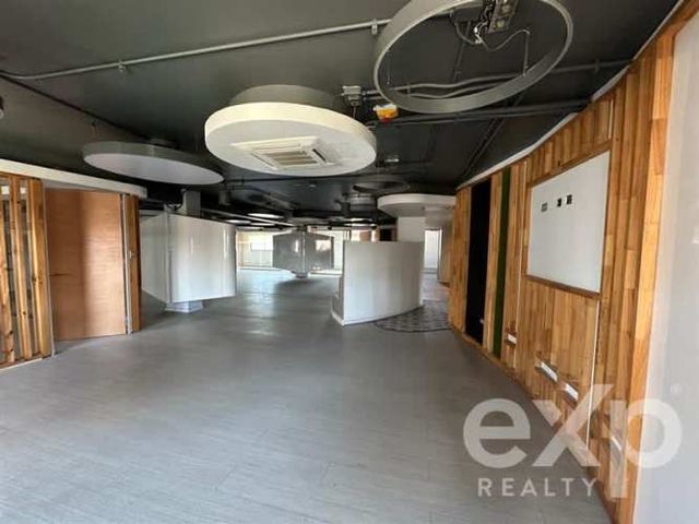 OFICINA Santa Rosa Esquina Alameda