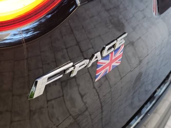 JAGUAR F-PACE 2017