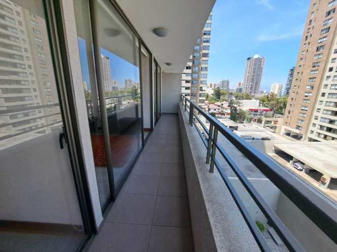 Se arrienda dpto amoblado a Empresas.  (86651)