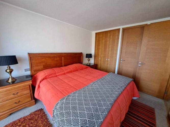 Se arrienda dpto amoblado a Empresas.  (86651)