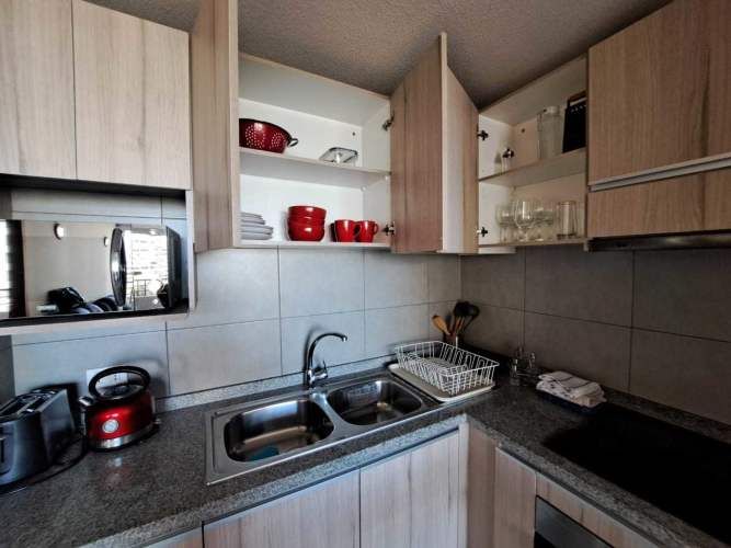 Se arrienda dpto amoblado a Empresas.  (86651)