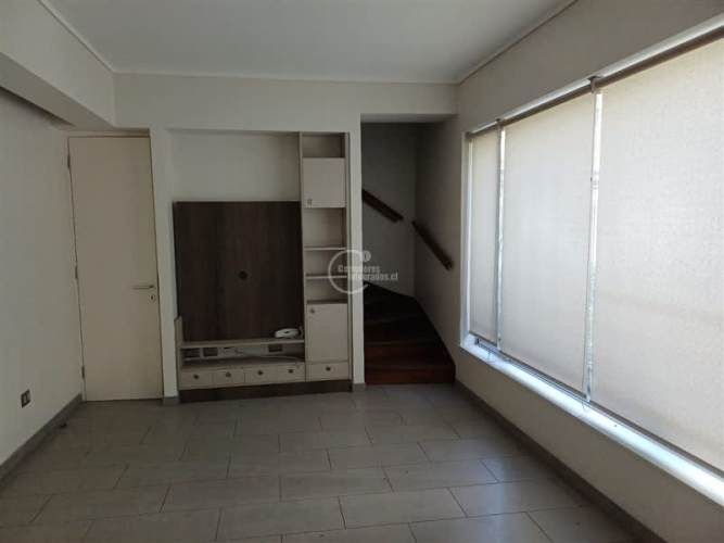 CASA Metro Plaza Egaña