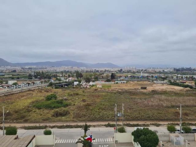 Se Arrienda Depto. 2D 1B, piso 8, Cond. Playa Pacífico I, Avenida Pacífico, La Serena
