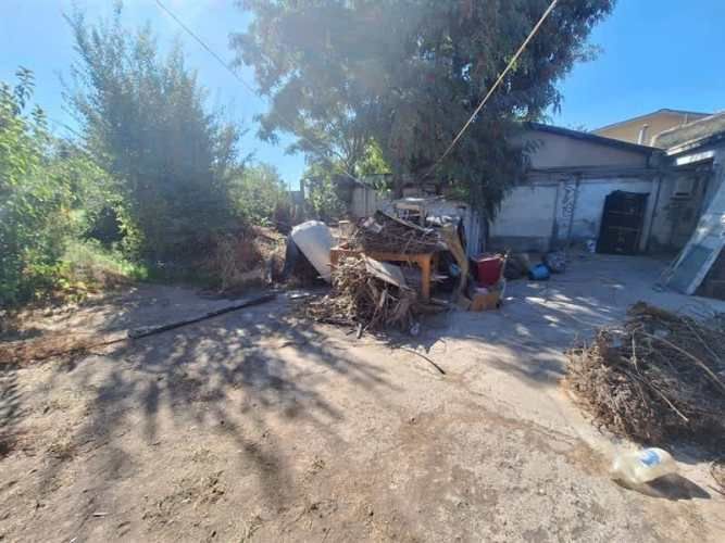 TERRENO CONSTRUCCION Luis Valdés con Maestro Palomo