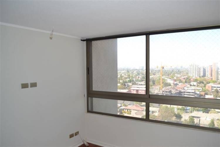 DEPARTAMENTO Excelente oportunidad depto 2 dorm cercano al Portal Ñuñoa.