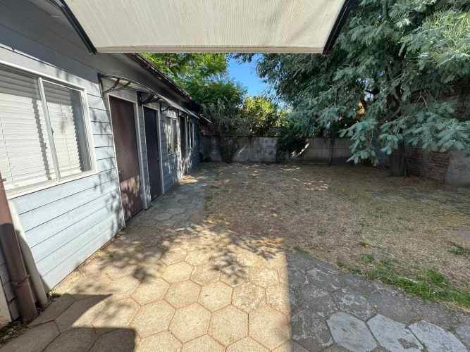 Casa 2 pisos a 2 cuadras plaza de Armas de Chillán