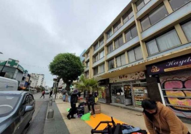 REBAJADO - Local con increible conectividad (87767)