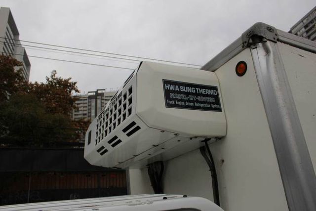 Camion Chevrolet Nkr 612 año 2012 con Furgon Termico y Equipo de Frio