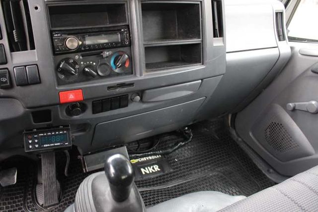 Camion Chevrolet Nkr 612 año 2012 con Furgon Termico y Equipo de Frio