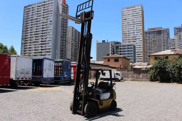 Grua Horquilla Tcm  FHG20N año 1994 para 2 ton 6 Mtrs.