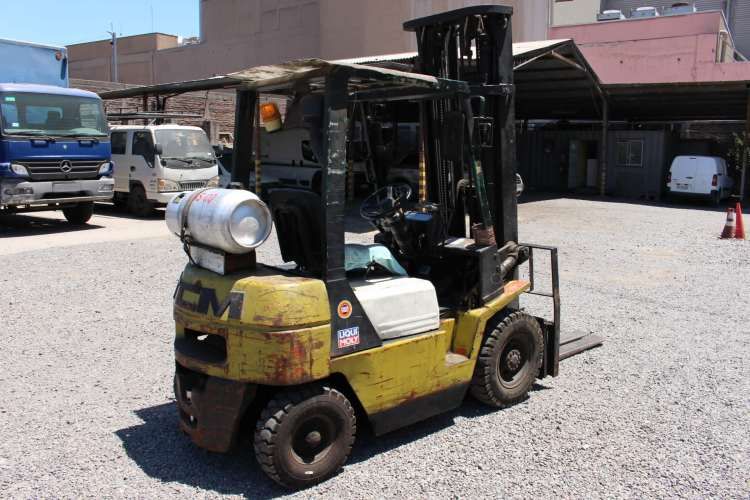 Grua Horquilla Tcm  FHG20N año 1994 para 2 ton 6 Mtrs.