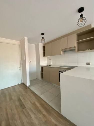 ¡Vive en el centro de Quillota: 2D+1B Condominio s