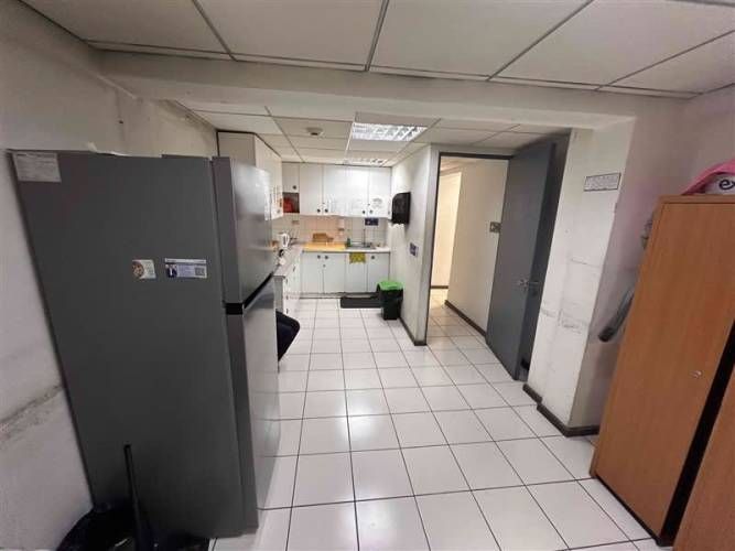 LOCAL COMERCIAL las condes 7900