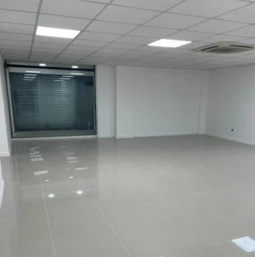 LOCAL COMERCIAL las condes 7900