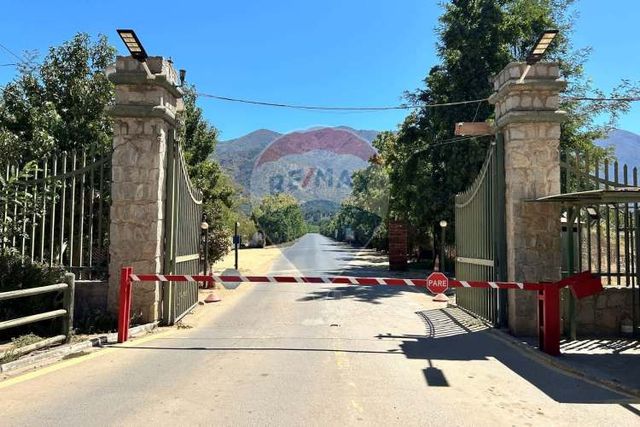 Parcela con permisos de construcción listos