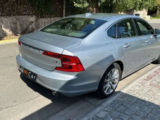 VOLVO S90 2018
