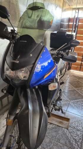 nuevo precio   3.500.000  !!!   KLR  KAWASAKI  650cc   año 2011