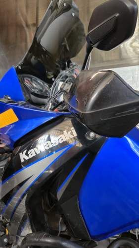 nuevo precio   3.500.000  !!!   KLR  KAWASAKI  650cc   año 2011