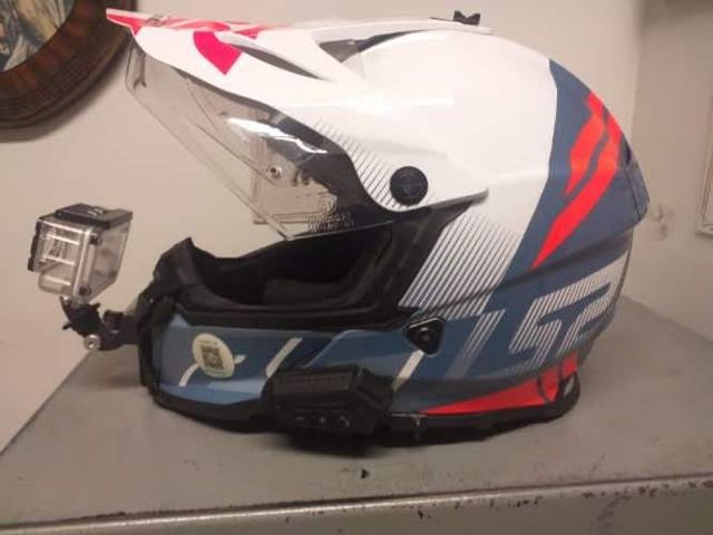 nuevo precio   3.500.000  !!!   KLR  KAWASAKI  650cc   año 2011