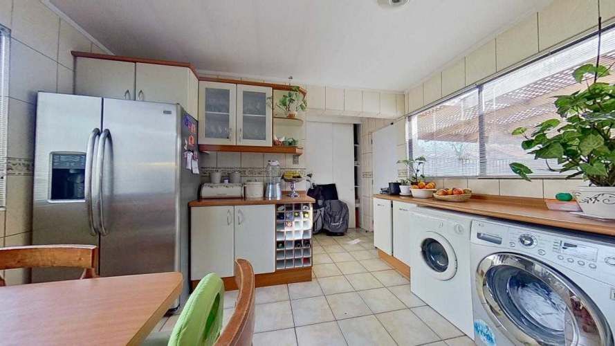 Amplio terreno // Conectividad (88726)