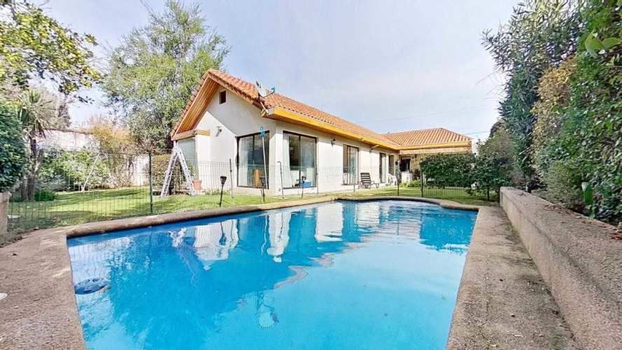 Amplio terreno // Conectividad (88726)