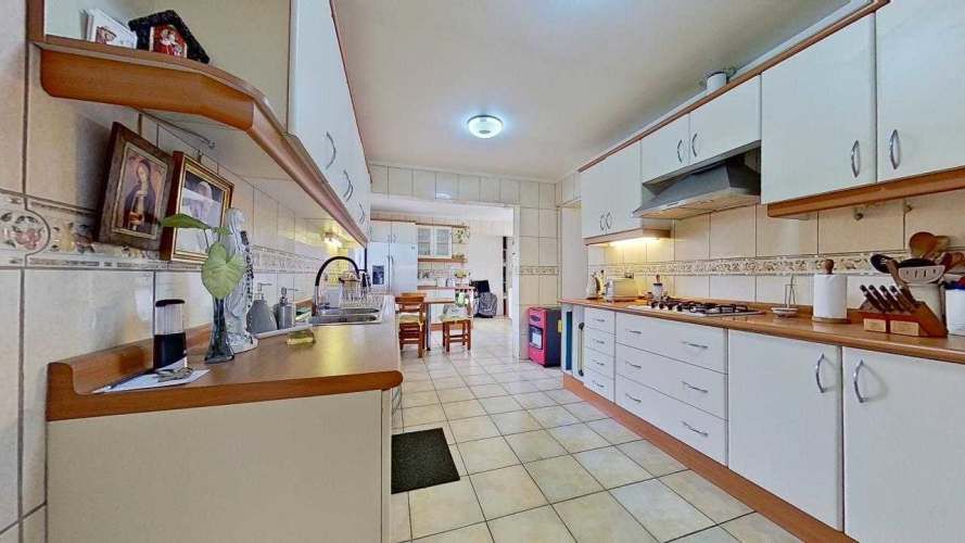 Amplio terreno // Conectividad (88726)