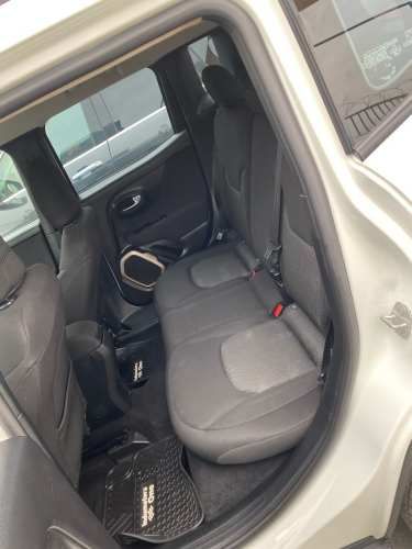 JEEP Renegade 4x2 Sport, A/T, 1.8CC, 2018.