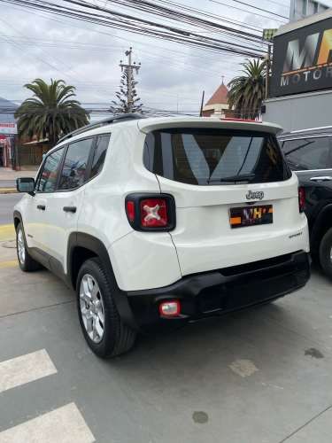 JEEP Renegade 4x2 Sport, A/T, 1.8CC, 2018.