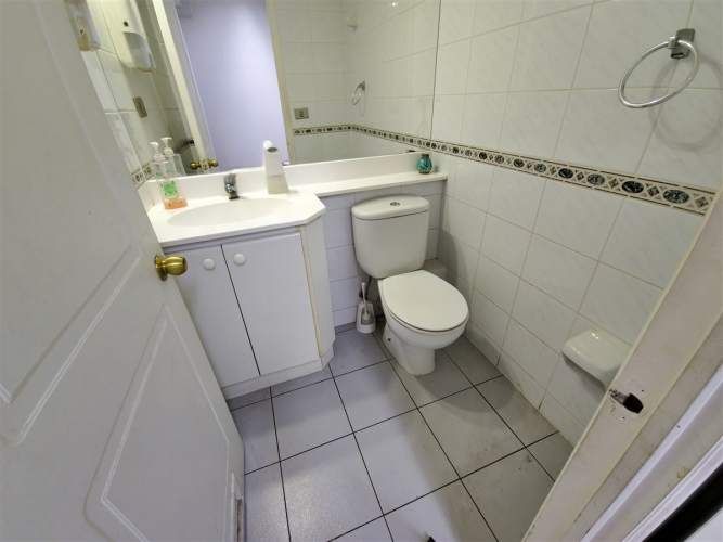 OFICINA Compañia con Teatinos