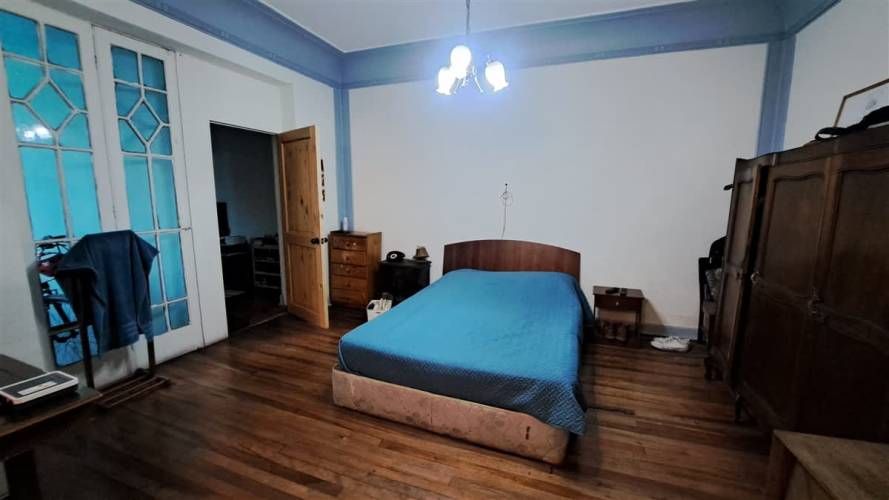 CASA Republica/Domeyco / Se vende propiedad con 2 casas independientes total 4 habitaciones 2 baños patio interior