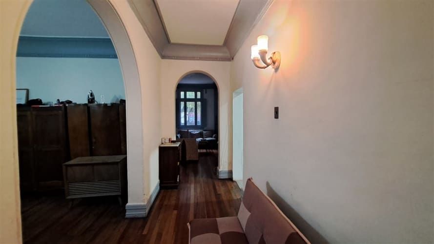 CASA Republica/Domeyco / Se vende propiedad con 2 casas independientes total 4 habitaciones 2 baños patio interior