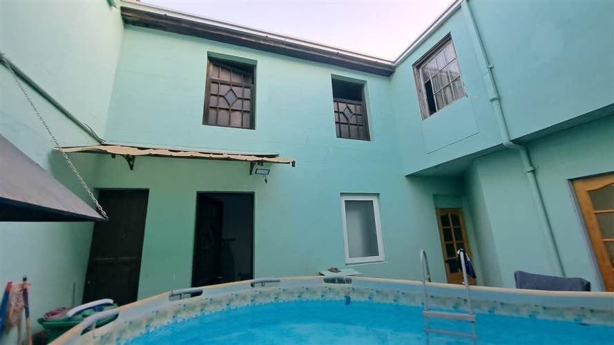 CASA Republica/Domeyco / Se vende propiedad con 2 casas independientes total 4 habitaciones 2 baños patio interior