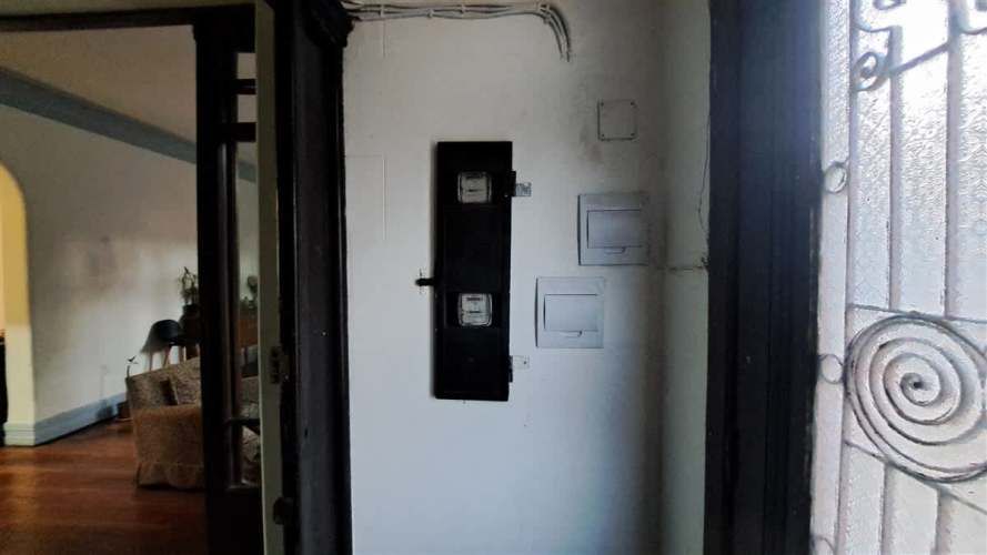 CASA Republica/Domeyco / Se vende propiedad con 2 casas independientes total 4 habitaciones 2 baños patio interior