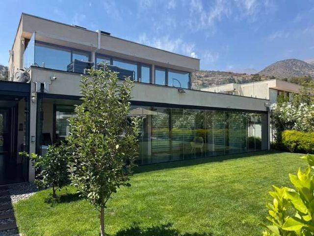 CASA ALVARO CASANOVA /MARÍA MONVEL