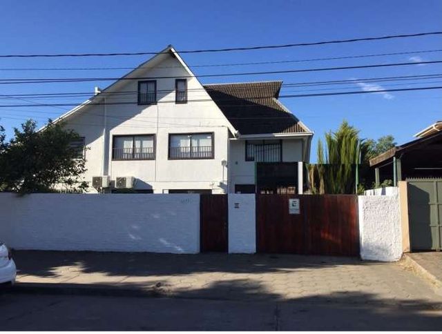 LOCAL COMERCIAL Av. San Miguel #3171