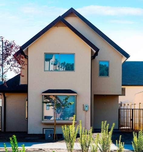 ARRIENDO CASA PORTONES DE CHICUREO