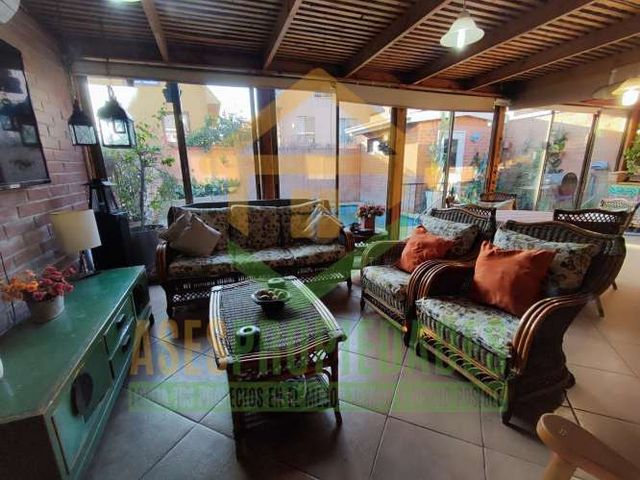 FV CASA 3 DORM, VENTA HUECHURABA