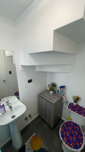 VENTA CASA EN CONDOMINIO FALDEOS DE NOS