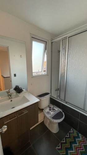 VENTA CASA EN CONDOMINIO FALDEOS DE NOS