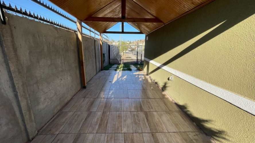 VENTA CASA EN CONDOMINIO FALDEOS DE NOS