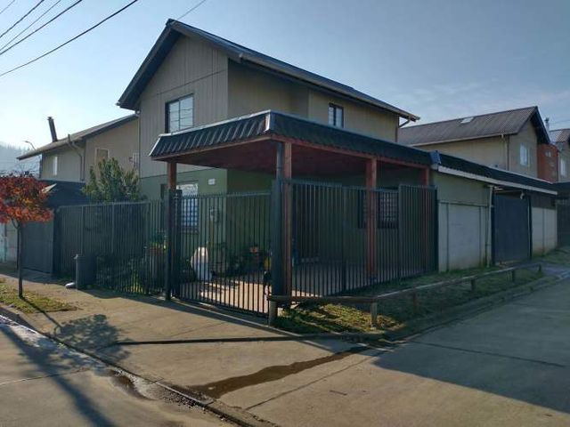 VENDO ACOGEDORA CASA EN PADRE LAS CASAS