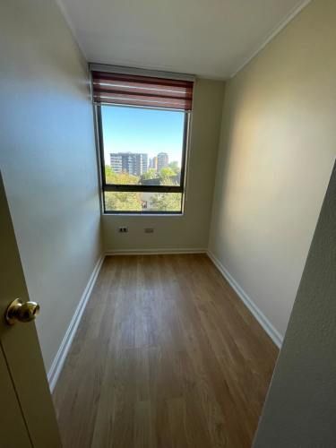 DEPARTAMENTO 3DORMITORIOS EN AVDA GABRIELA MISTRAL