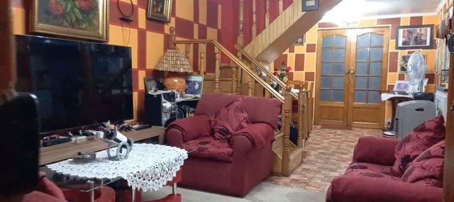 CASA 3D 2B ESTACIONAMIENTO,PATIO, AV SUR 3 PONIENTE MAIPÚ