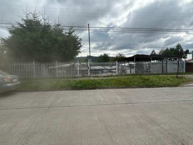 se vende casa con sitio