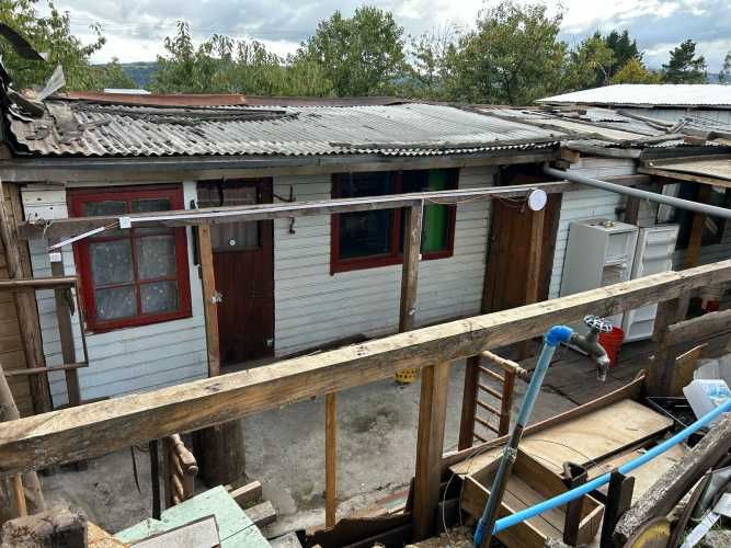 se vende casa con sitio