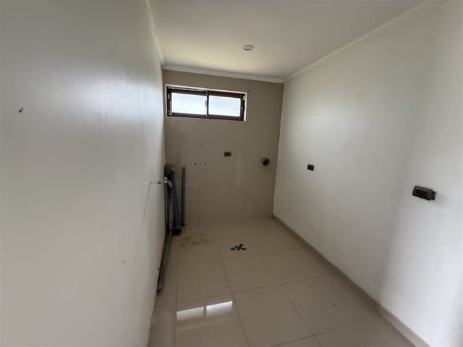 CASA parcela melipilla   Clínica Maitenes